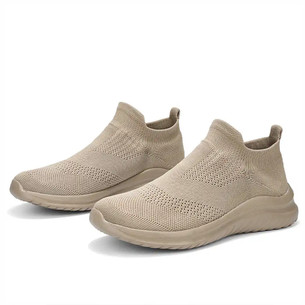 Beige Zachte Nieuwe Nieuwighei - Office Tech Design recensie en prijs